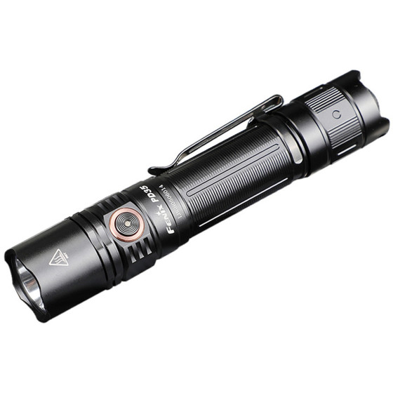 LAMPE TACTIQUE PD35 3.0 FENIX 1700 LUMENS