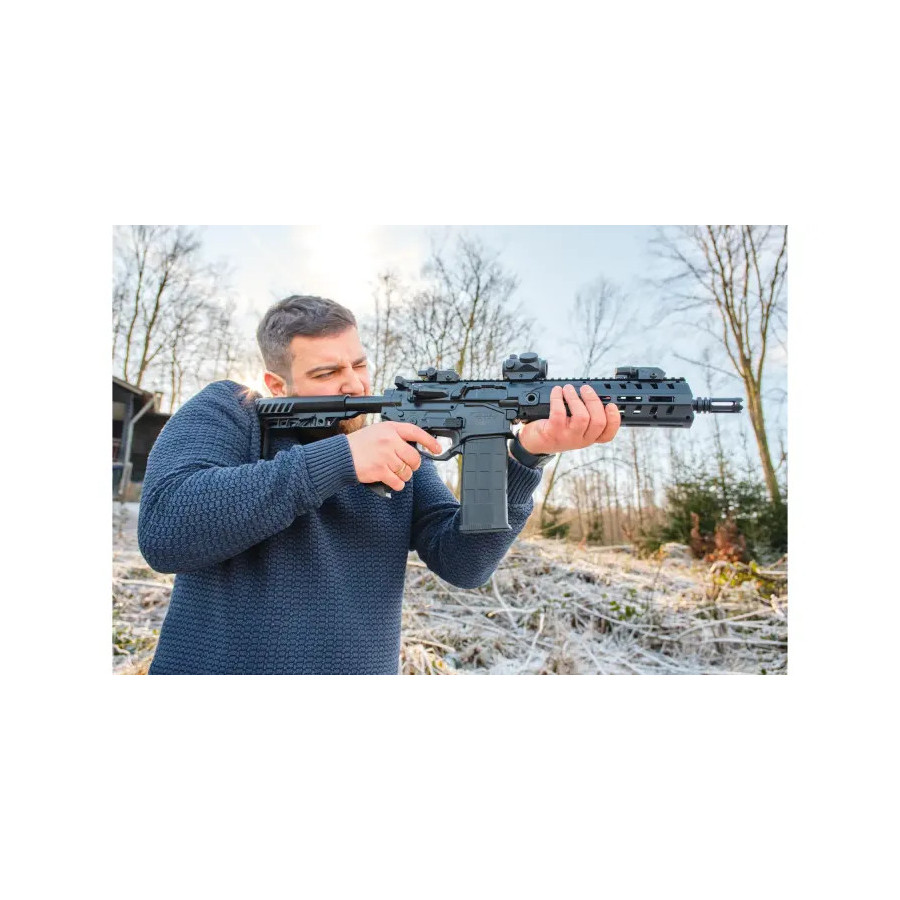 Fusil d’Assaut Umarex Strike Force CO2 – Cal. 4.5mm BB – Semi / Full Auto